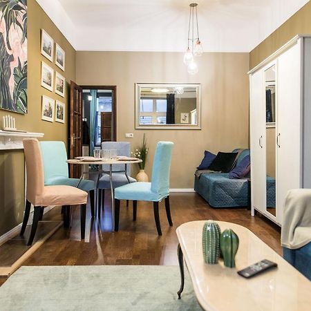 The Birdcage Apartment Будапеща Екстериор снимка